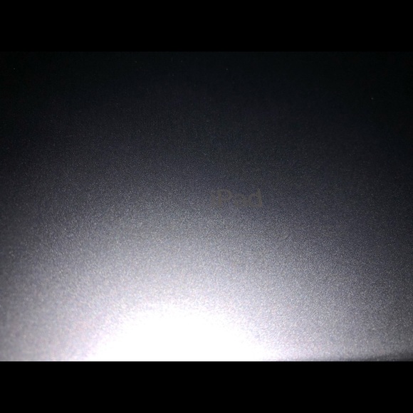 Meet your Posher, Amanda - Picture 1 of 1